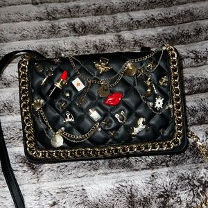 Black stylish shoulder strap handbag - straight from Poland!